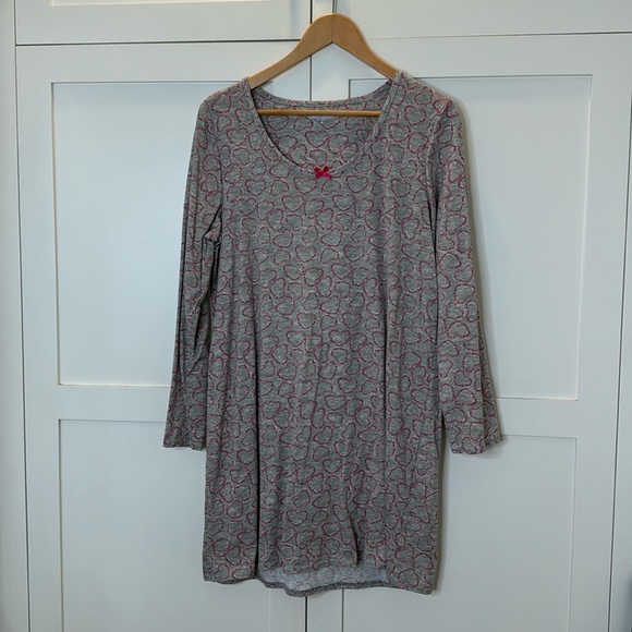 Laura Scott Women’s Night tshirt night gown long sleeve hearts medium - Picture 1 of 10